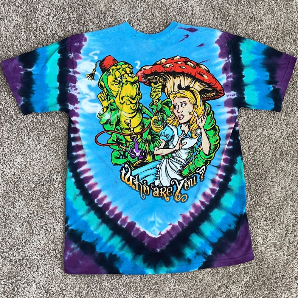 Liquid Blue | Alice in Wonderland T-shirt